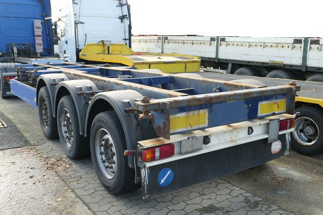 Carnehl CCS/HS, 1x20/2x20/1x30/1x40 Fuß Container, Lift - Semirremolque portacontenedore/ Intercambiable: foto 2 Carnehl CCS/HS, 1x20/2x20/1x30/1x40 Fuß Container, Lift - Semirremolque portacontenedore/ Intercambiable: foto 2
