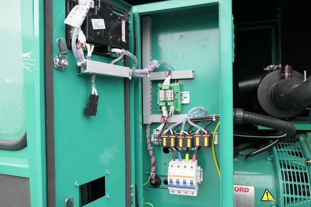 Cummins Stromgenerator,30 kVA,Mehrfach auf Lager - Generador industriale: foto 5 Cummins Stromgenerator,30 kVA,Mehrfach auf Lager - Generador industriale: foto 5