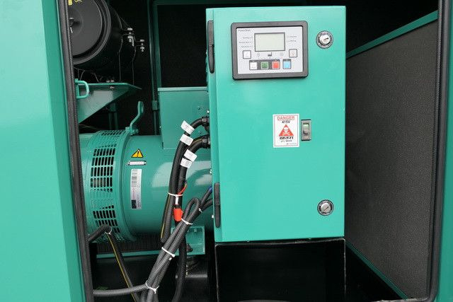 Cummins Stromgenerator, 82,5kVA, sofort vefügbar - Generador industriale: foto 4 Cummins Stromgenerator, 82,5kVA, sofort vefügbar - Generador industriale: foto 4