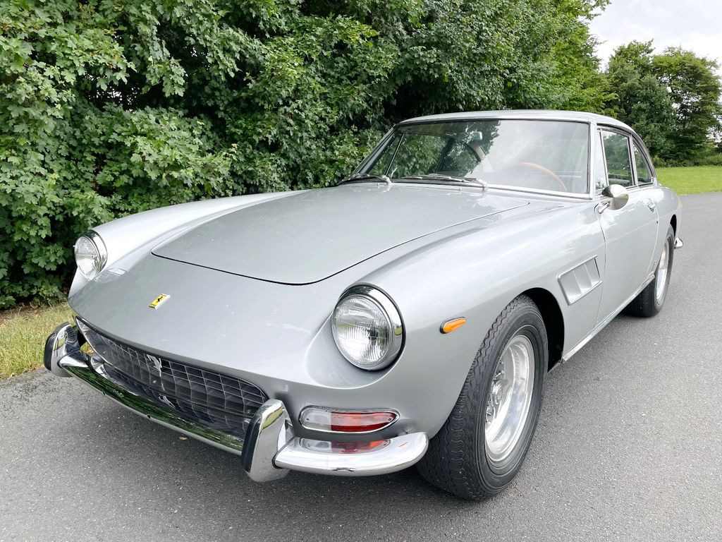 Ferrari 330 GT Coupe 2+2/TÜV neu/H-Zulassung - Coche: foto 3 Ferrari 330 GT Coupe 2+2/TÜV neu/H-Zulassung - Coche: foto 3