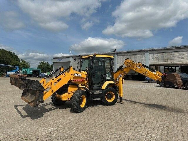 Leasing de JCB 3CX, hydr. S.W.S., 4+1 Schaufel, Tieflöffel JCB 3CX, hydr. S.W.S., 4+1 Schaufel, Tieflöffel: foto 9 Leasing de JCB 3CX, hydr. S.W.S., 4+1 Schaufel, Tieflöffel JCB 3CX, hydr. S.W.S., 4+1 Schaufel, Tieflöffel: foto 9