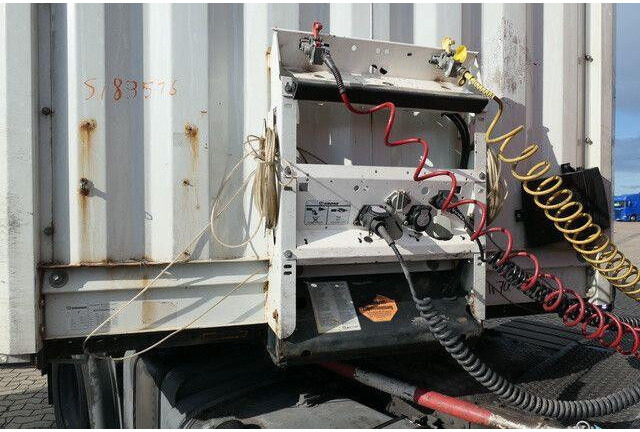 Krone SD, Edscha, Schiebeplane, Zurrösen, Luftfederung - Semirremolque lona: foto 5 Krone SD, Edscha, Schiebeplane, Zurrösen, Luftfederung - Semirremolque lona: foto 5