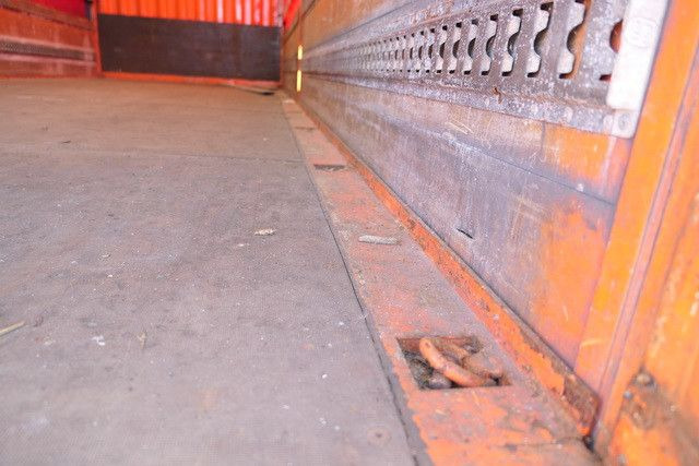 Krone Wechselbrücke, BDF, Gardine, Hinten Türen - Remolque con toldo: foto 5 Krone Wechselbrücke, BDF, Gardine, Hinten Türen - Remolque con toldo: foto 5