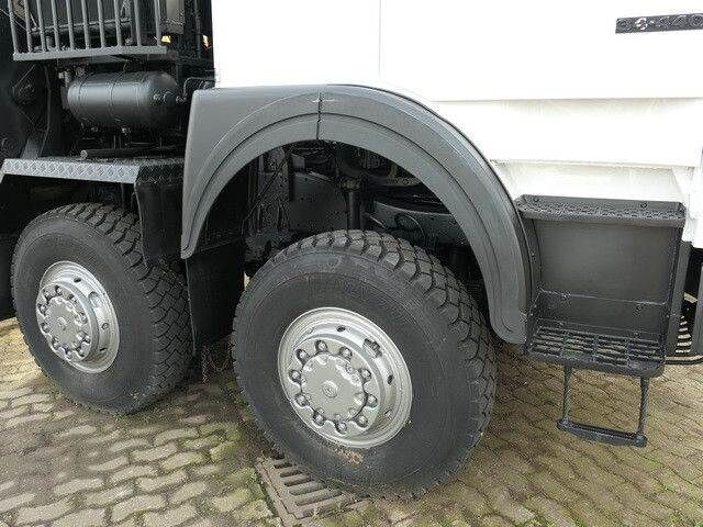 MAN 34.440 8x8, Allrad, Kran, 2x Seilwinde, 2x AHK - Camión caja abierta: foto 4 MAN 34.440 8x8, Allrad, Kran, 2x Seilwinde, 2x AHK - Camión caja abierta: foto 4