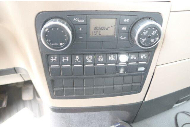 Leasing de MAN 41.480 TGS 8x4, gr. Federpaket, 37tkm, 4-Achser MAN 41.480 TGS 8x4, gr. Federpaket, 37tkm, 4-Achser: foto 15