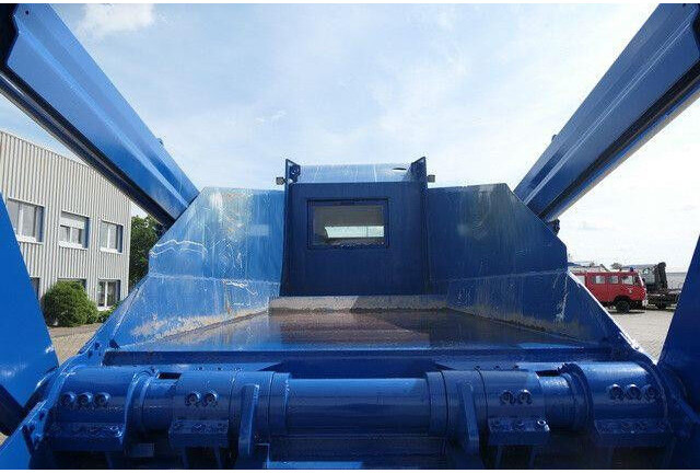 Leasing de MAN 41.480 TGS 8x4, gr. Federpaket, 37tkm, 4-Achser MAN 41.480 TGS 8x4, gr. Federpaket, 37tkm, 4-Achser: foto 9