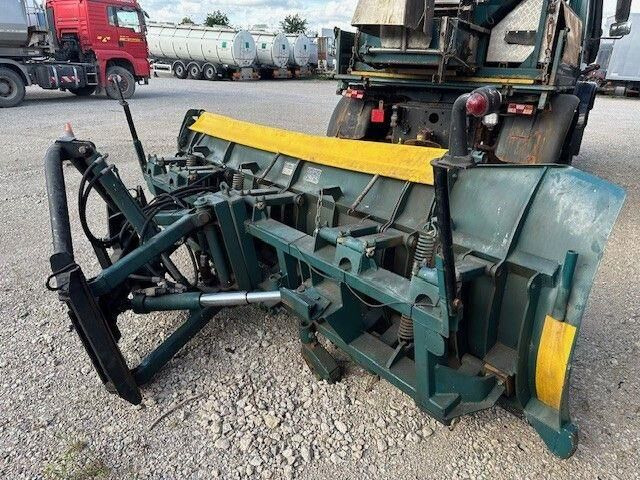 Unimog U 1400 4x4,Winterdienst,Schneeschild,Salzstreuer - Maquinaria de construcción: foto 5 Unimog U 1400 4x4,Winterdienst,Schneeschild,Salzstreuer - Maquinaria de construcción: foto 5