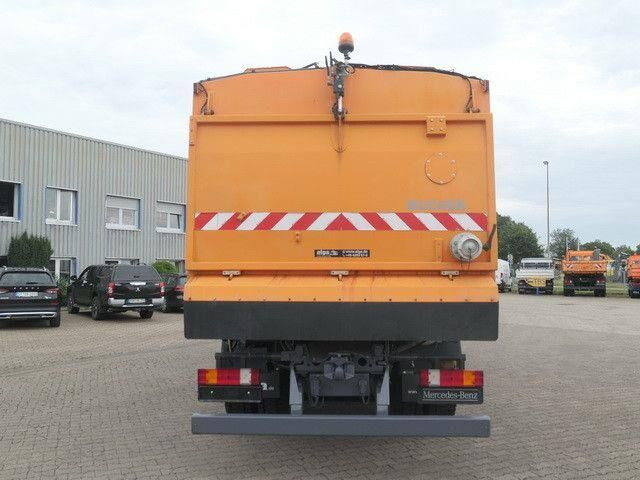Mercedes-Benz 2032 A Actros 4x4, Bucher STKF 9500, Airport, AC - Barredora vial: foto 4 Mercedes-Benz 2032 A Actros 4x4, Bucher STKF 9500, Airport, AC - Barredora vial: foto 4