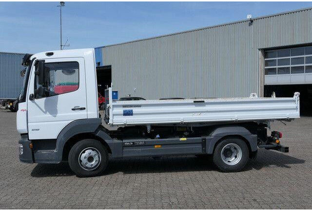 Mercedes-Benz 818 K Atego 4x2, Meiller, 19tkm, 2x AHK, Klima - Camión volquete: foto 5 Mercedes-Benz 818 K Atego 4x2, Meiller, 19tkm, 2x AHK, Klima - Camión volquete: foto 5