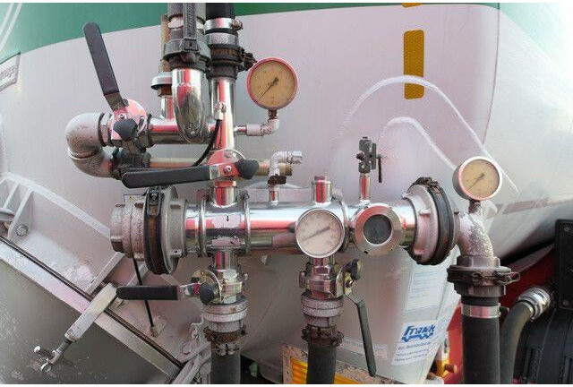 Semirremolque cisterna SPITZER SK2760CAL, Kippsilo, 60m³, Alu-Chassis,Luft-Lift: foto 8