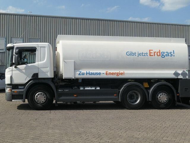 Scania P 320 6x2, Lindner & Fischer, 19m³, 3 Kammern - Camión cisterna: foto 2 Scania P 320 6x2, Lindner & Fischer, 19m³, 3 Kammern - Camión cisterna: foto 2