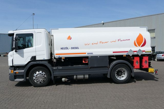 Scania P 400, 2 Kammern, 13m³, Oben- u. Untenbefüllung - Camión cisterna: foto 4 Scania P 400, 2 Kammern, 13m³, Oben- u. Untenbefüllung - Camión cisterna: foto 4