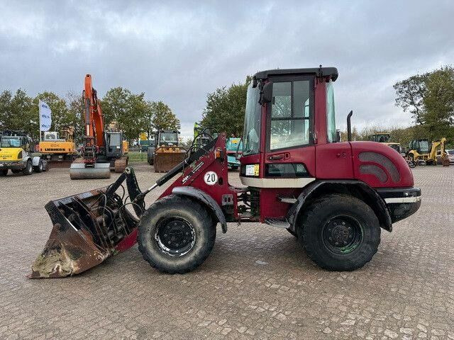 Schaeff Terex TL 80, 4+1 Schaufel, Palettengabel, S.W.S. - Cargadora de ruedas: foto 2 Schaeff Terex TL 80, 4+1 Schaufel, Palettengabel, S.W.S. - Cargadora de ruedas: foto 2