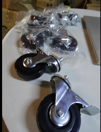 8 Grosses roues pivotantes - Rueda completa para Tractor: foto 1 8 Grosses roues pivotantes - Rueda completa para Tractor: foto 1