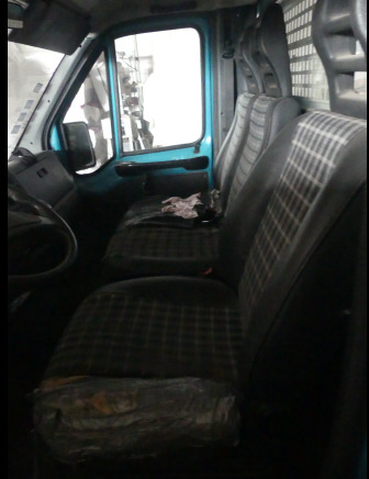 Camionnette benne Peugeot Boxer (1999-235.401 km) - Coche: foto 4 Camionnette benne Peugeot Boxer (1999-235.401 km) - Coche: foto 4