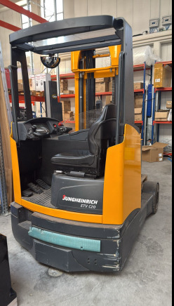 Chariot élevateur porté debout JUNGHENRICH ETV C20 - Retráctil: foto 2 Chariot élevateur porté debout JUNGHENRICH ETV C20 - Retráctil: foto 2