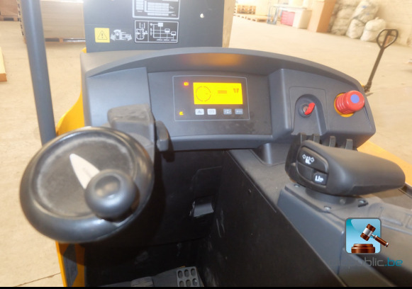 Chariot élevateur porté debout JUNGHENRICH ETV C20 - Retráctil: foto 4 Chariot élevateur porté debout JUNGHENRICH ETV C20 - Retráctil: foto 4