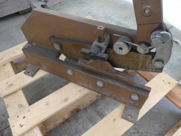 Cisaille à quincaillerie - Máquina para metal: foto 2 Cisaille à quincaillerie - Máquina para metal: foto 2