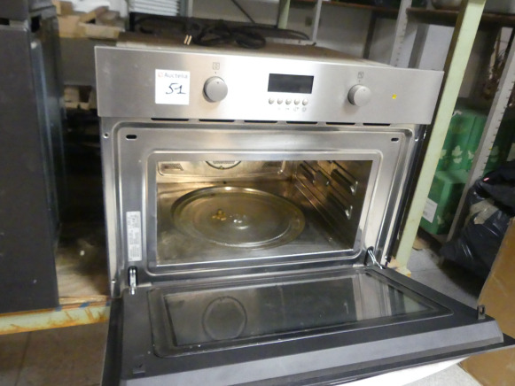 Four/micro ondes encastrable Zanussi ZKC38313 - Maquinaria de alimentación: foto 4 Four/micro ondes encastrable Zanussi ZKC38313 - Maquinaria de alimentación: foto 4