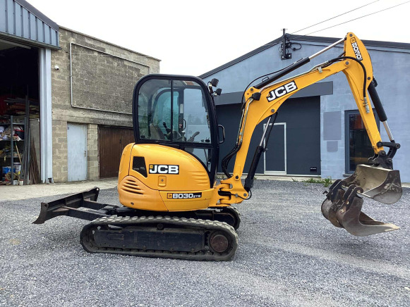 Mini pelle JCB 8030 ZTS - 2010 - 2.288 hrs - Miniexcavadora: foto 2 Mini pelle JCB 8030 ZTS - 2010 - 2.288 hrs - Miniexcavadora: foto 2