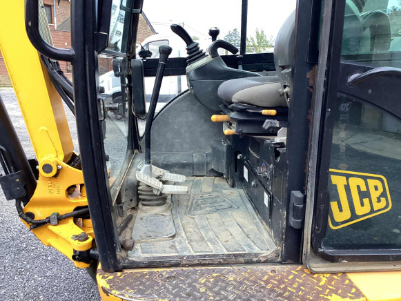 Mini pelle JCB 8030 ZTS - 2010 - 2.288 hrs - Miniexcavadora: foto 5 Mini pelle JCB 8030 ZTS - 2010 - 2.288 hrs - Miniexcavadora: foto 5