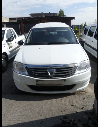 REF:3422 - Voiture Dacia Logan 1.5 DCI break (2012-184.407 km) - Furgoneta combi: foto 2 REF:3422 - Voiture Dacia Logan 1.5 DCI break (2012-184.407 km) - Furgoneta combi: foto 2
