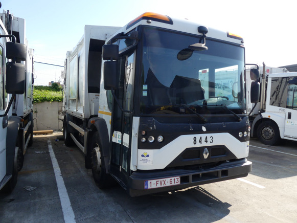 REF:8443 - Camion poubelle Renault Access (2013-128.985 km) - Camión de basura: foto 3 REF:8443 - Camion poubelle Renault Access (2013-128.985 km) - Camión de basura: foto 3