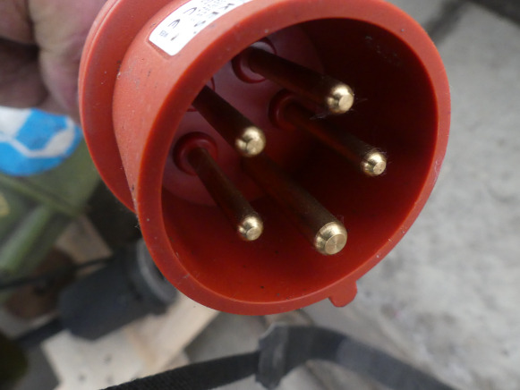 REF:D12 - Touret à meuler double tête - Máquina para metal: foto 4 REF:D12 - Touret à meuler double tête - Máquina para metal: foto 4