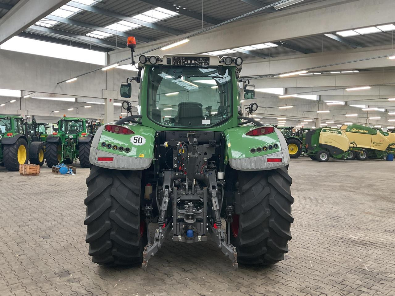 Fendt 718 Vario Profi - Tractor: foto 5 Fendt 718 Vario Profi - Tractor: foto 5