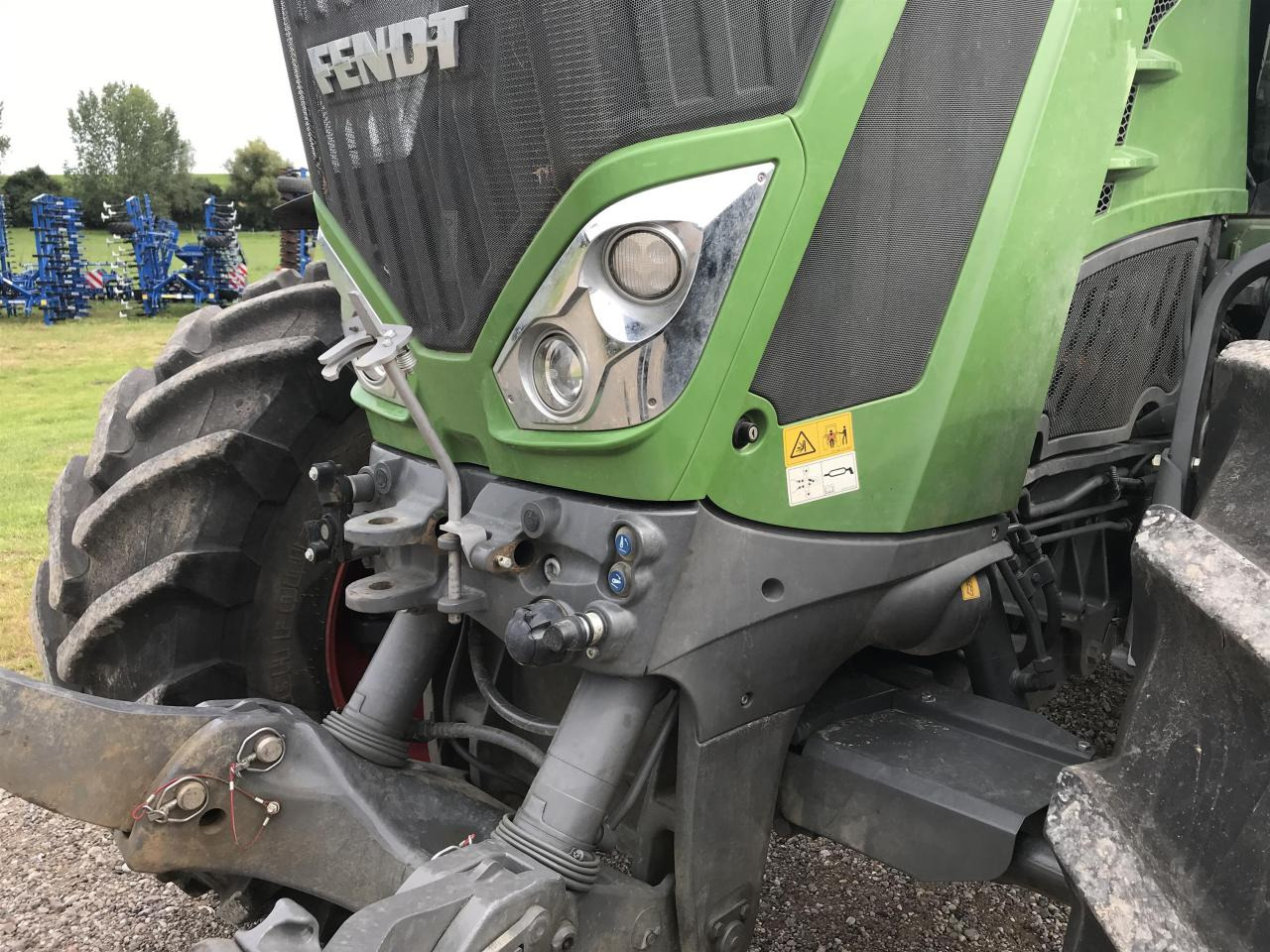 Fendt 828 Vario Profi Plus - Tractor: foto 5 Fendt 828 Vario Profi Plus - Tractor: foto 5