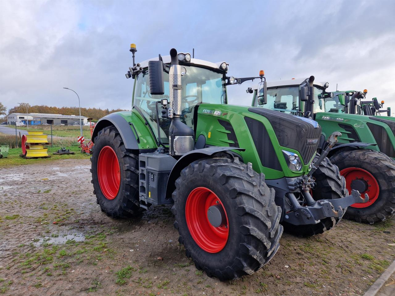 Fendt 828 Vario S4 Profi Plus - Tractor: foto 1 Fendt 828 Vario S4 Profi Plus - Tractor: foto 1