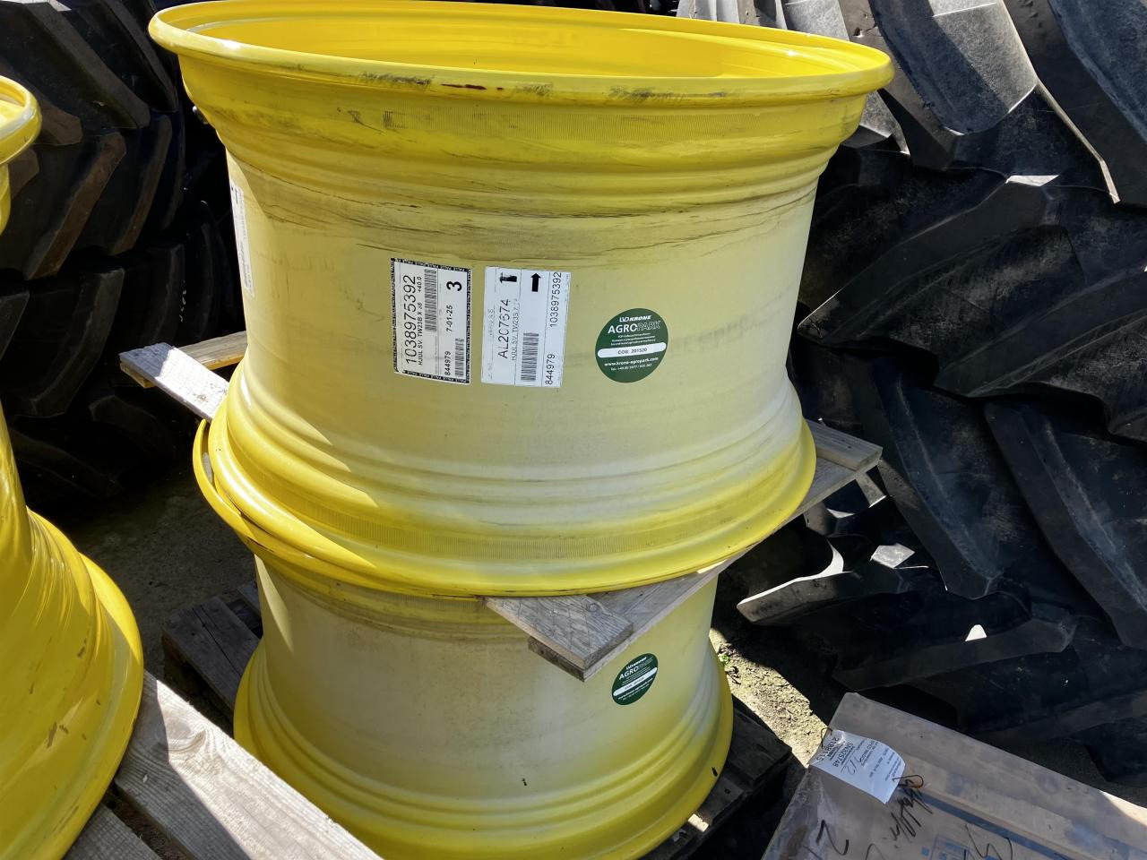 John Deere 23x38 - Neumático para Maquinaria agrícola: foto 1 John Deere 23x38 - Neumático para Maquinaria agrícola: foto 1