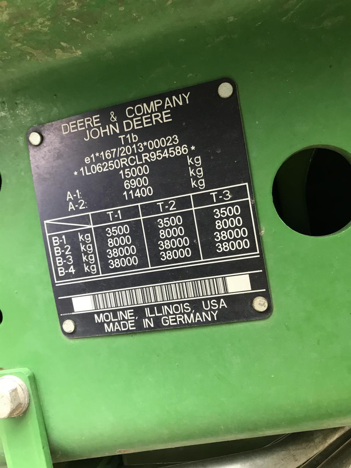 Tractor John Deere 6250R: foto 13
