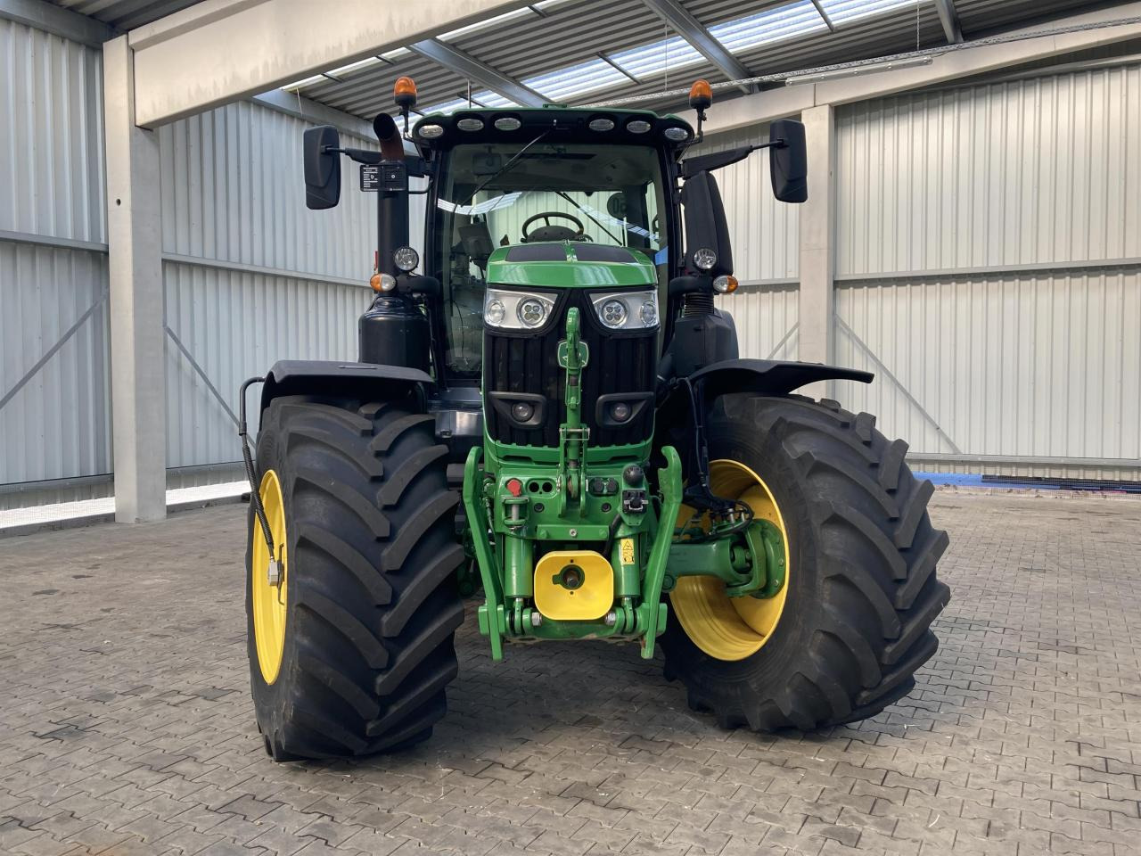 John Deere 6250R - Tractor: foto 4 John Deere 6250R - Tractor: foto 4
