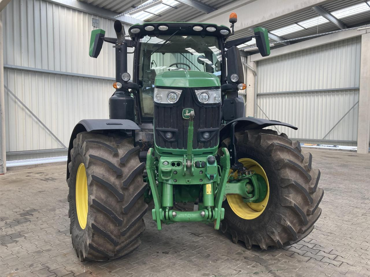 John Deere 6250R - Tractor: foto 4 John Deere 6250R - Tractor: foto 4