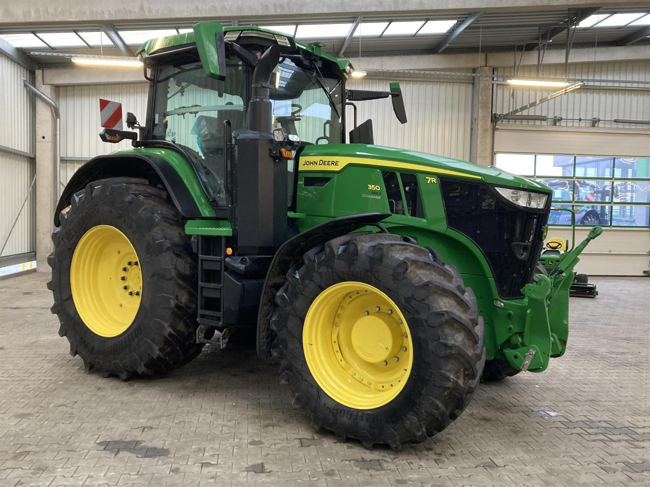 John Deere 7R 350 - Tractor: foto 3 John Deere 7R 350 - Tractor: foto 3