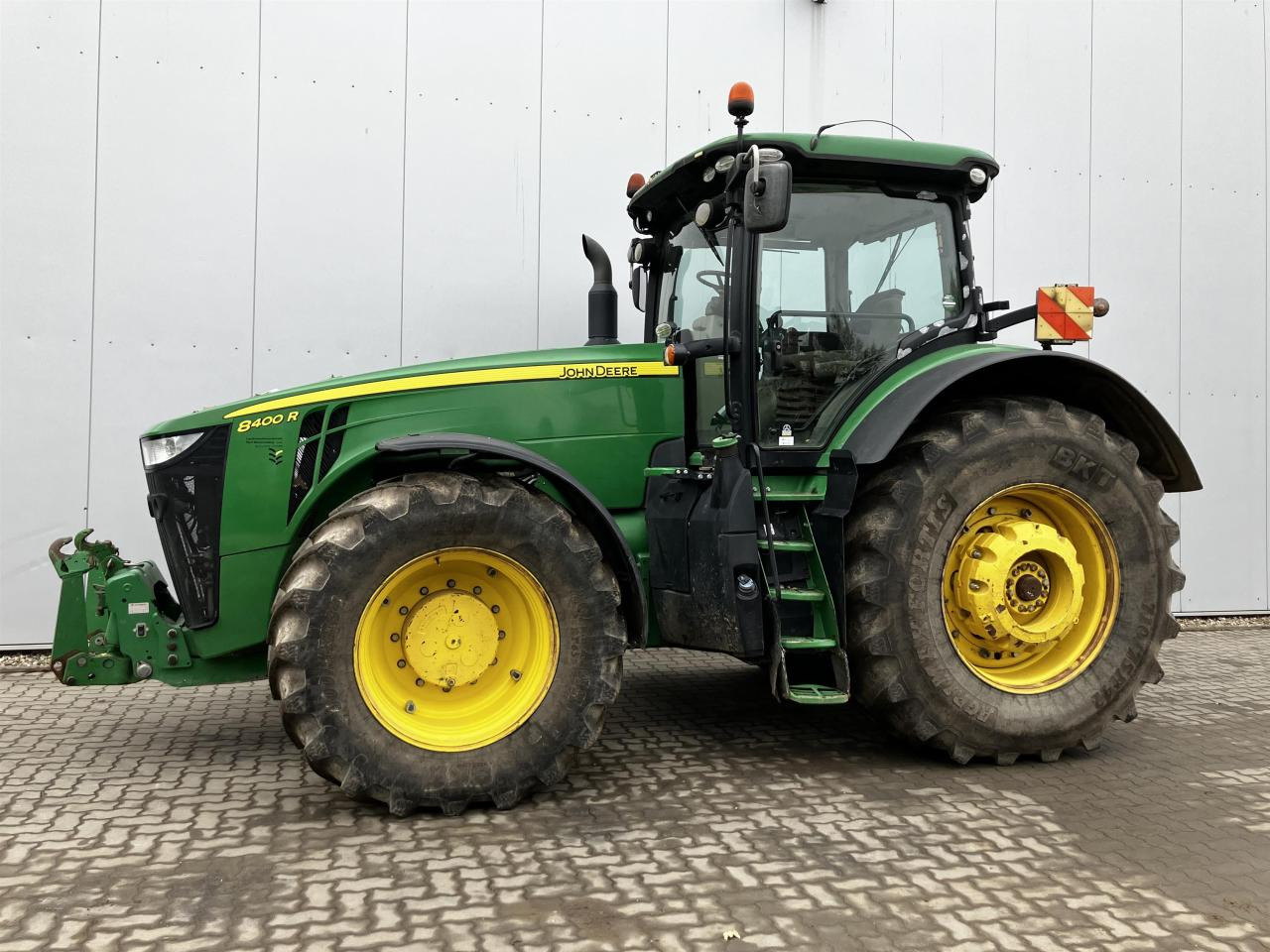 John Deere 8400R - Tractor: foto 2 John Deere 8400R - Tractor: foto 2