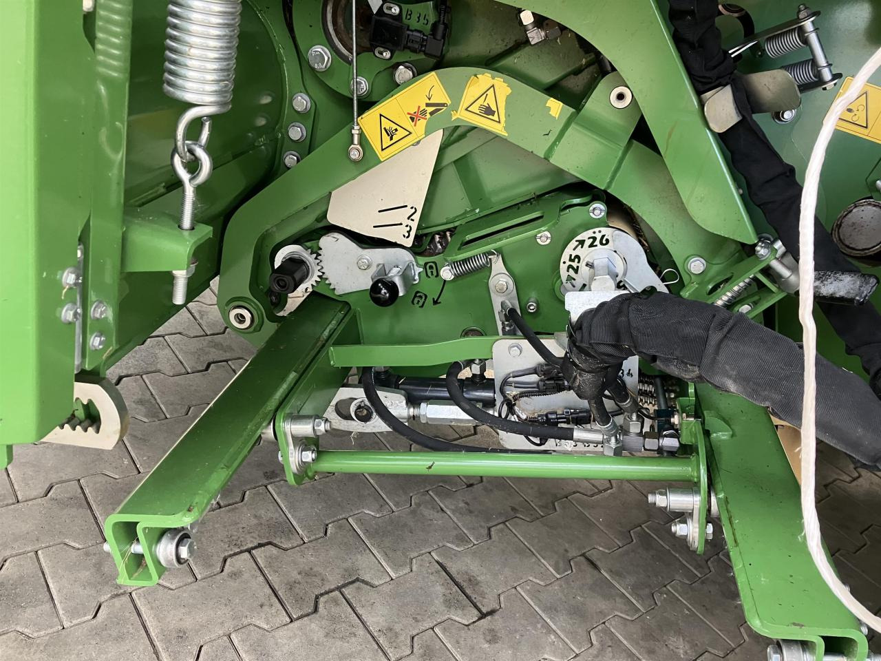 Empacadora de pacas cuadradas Krone Big Pack 1270 VC: foto 19