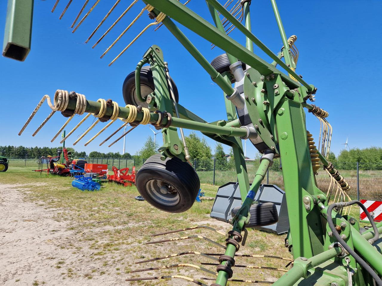 Krone Swadro 807 - Henificadora: foto 4 Krone Swadro 807 - Henificadora: foto 4