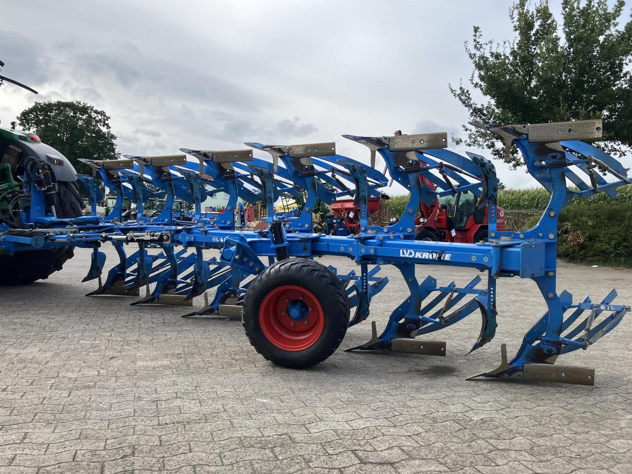 Lemken Juwel 8 MV 5+1 N 100 - Arado: foto 5 Lemken Juwel 8 MV 5+1 N 100 - Arado: foto 5