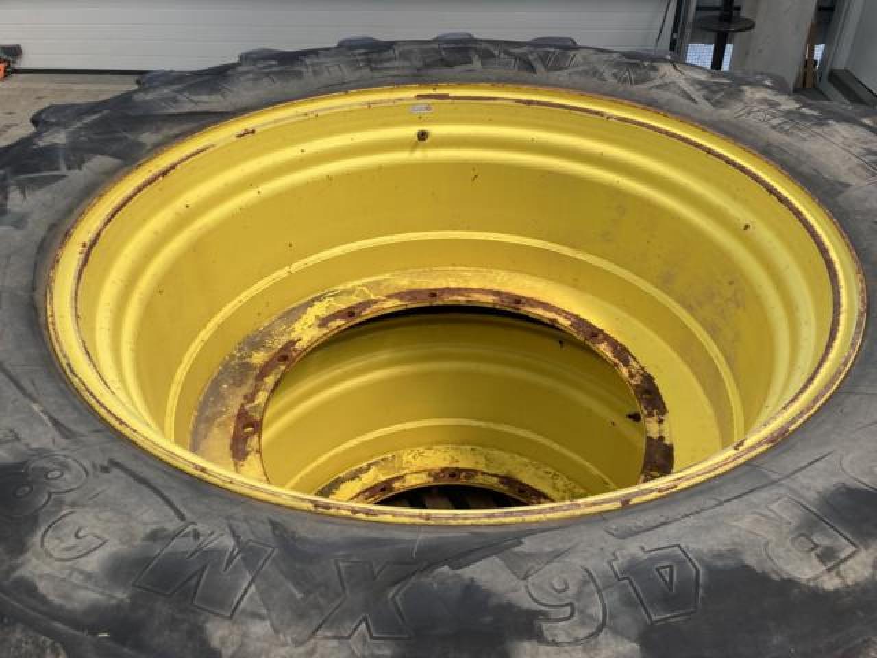 Michelin 620/70R46 - Neumático para Maquinaria agrícola: foto 4 Michelin 620/70R46 - Neumático para Maquinaria agrícola: foto 4