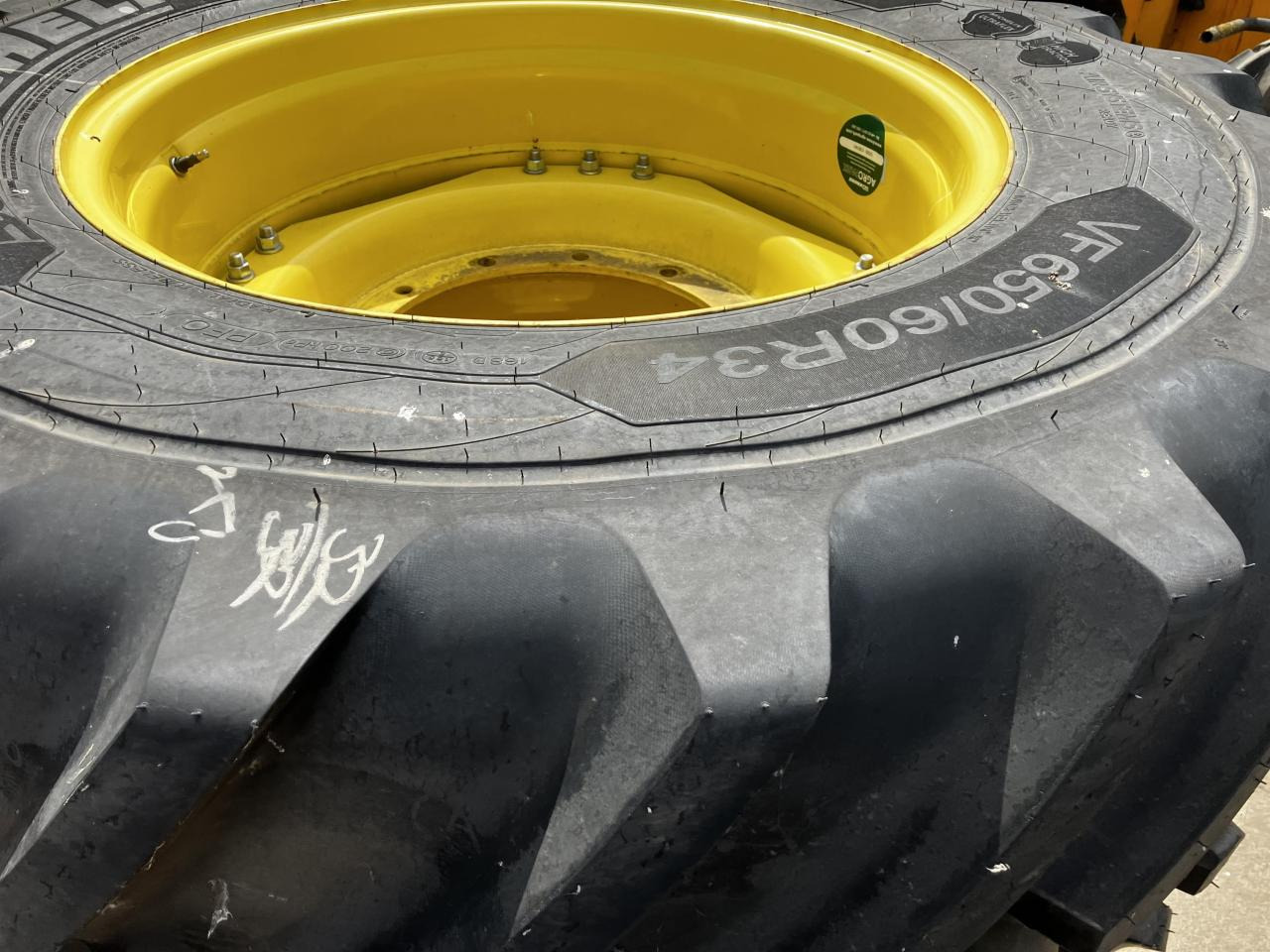 Michelin 650/60R34 VF - Neumático para Maquinaria agrícola: foto 3 Michelin 650/60R34 VF - Neumático para Maquinaria agrícola: foto 3