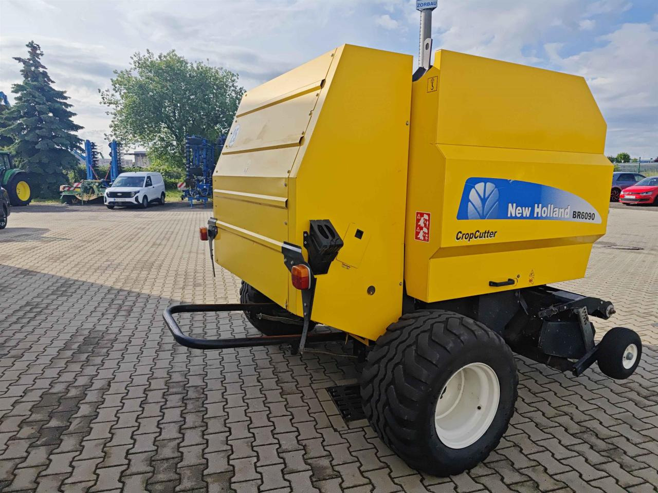 New Holland BR6090 - Rotoempacadora: foto 5 New Holland BR6090 - Rotoempacadora: foto 5