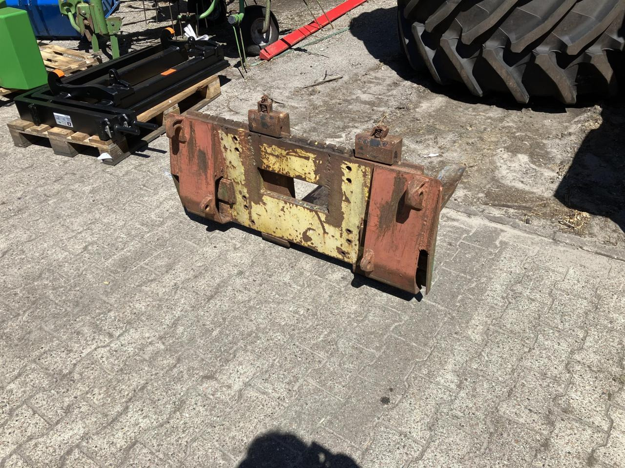UNBEKANNT Palettengabel auf EURO - Cargador frontal para tractor: foto 2 UNBEKANNT Palettengabel auf EURO - Cargador frontal para tractor: foto 2