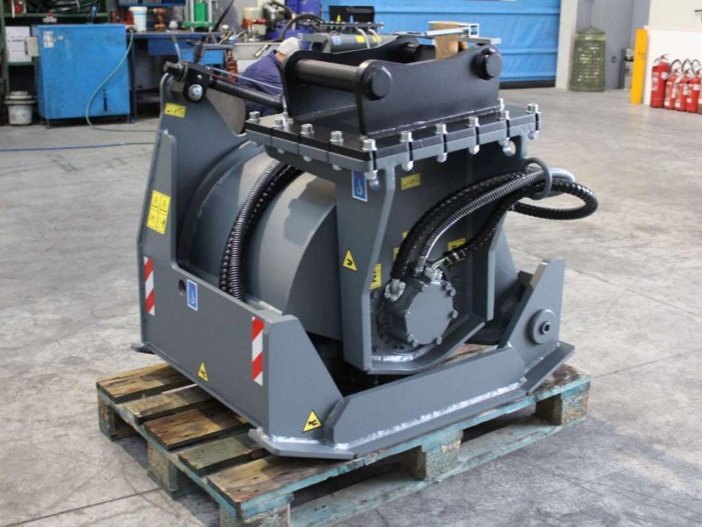 CM Crusher FSE 45.20 Road Planer - Fresadora en frío, Implemento: foto 1 CM Crusher FSE 45.20 Road Planer - Fresadora en frío, Implemento: foto 1