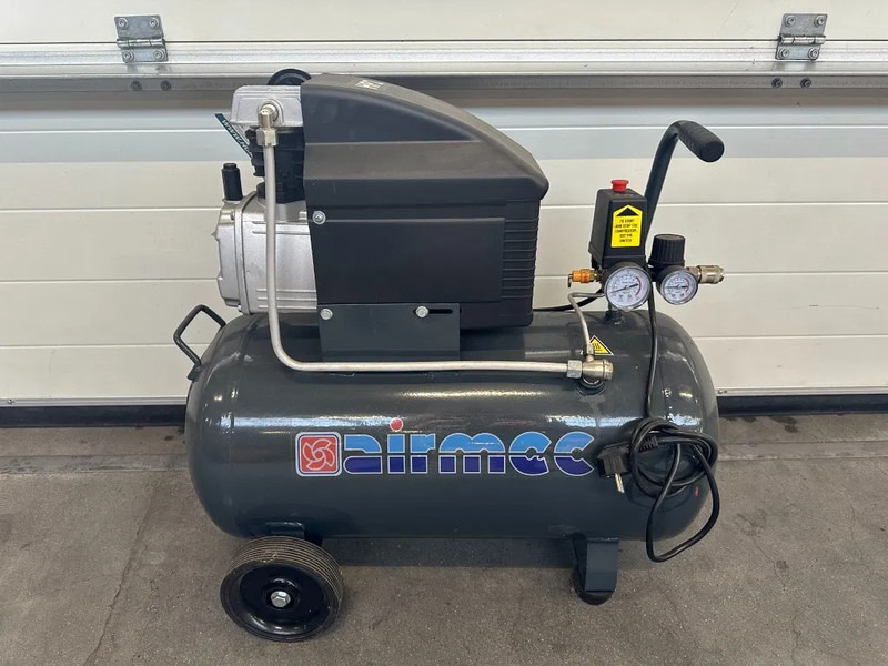 Airmec FIAC 2 PK 170 L / min 8 Bar Elektrische Zuigercompressor Overstock - Compresor de aire: foto 1 Airmec FIAC 2 PK 170 L / min 8 Bar Elektrische Zuigercompressor Overstock - Compresor de aire: foto 1