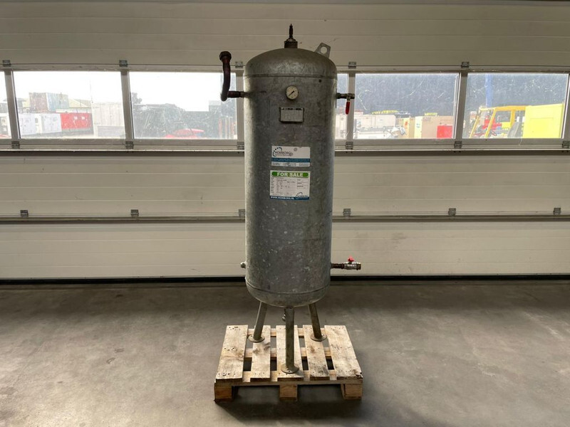 Atlas-Copco 250 liter 11 Bar Luchtketel Gegalvaniseerd Air Tank Verticaal - Compresor de aire: foto 1 Atlas-Copco 250 liter 11 Bar Luchtketel Gegalvaniseerd Air Tank Verticaal - Compresor de aire: foto 1