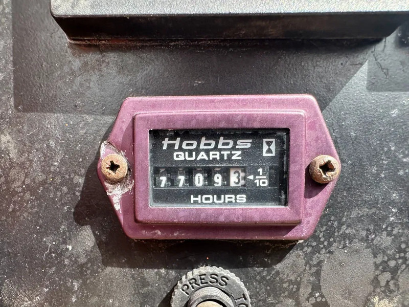 Atlas-Copco QAS 18 Yanmar Mecc Alte Spa 18 kVA Silent generatorset - Generador industriale: foto 5 Atlas-Copco QAS 18 Yanmar Mecc Alte Spa 18 kVA Silent generatorset - Generador industriale: foto 5