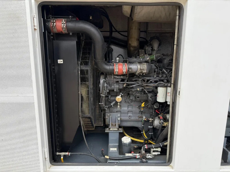 Cummins QSL9-G8 Stamford 300 kVA Supersilent Rental generatorset - Generador industriale: foto 2 Cummins QSL9-G8 Stamford 300 kVA Supersilent Rental generatorset - Generador industriale: foto 2