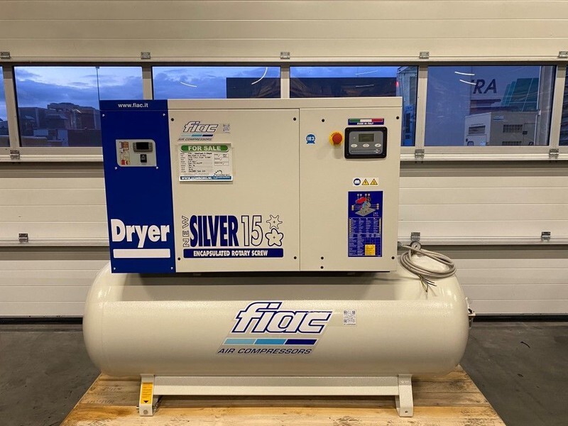 Fiac NewSilver D 15 / 500 NewSilver D 15 / 500 - 1430 L / min 11 kW 10 bar Elektrische Schroefcompressor + Droger - Compresor de aire: foto 2 Fiac NewSilver D 15 / 500 NewSilver D 15 / 500 - 1430 L / min 11 kW 10 bar Elektrische Schroefcompressor + Droger - Compresor de aire: foto 2